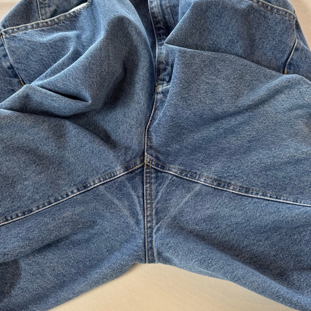 LIZ CLAIBORNE High Rise Relaxed Fit Cropped Jeans Size 14 (~W31 L25) - Picture 13 of 17
